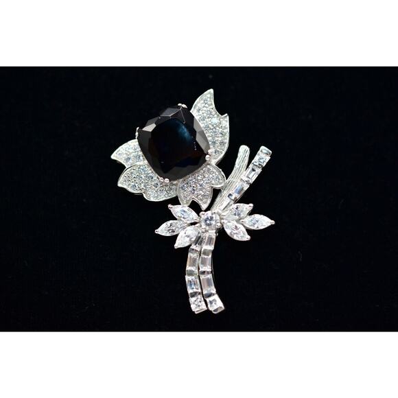 Vintage Flower Pin Brooch 925 Sterling Silver Rhinestone Crystal Black 90s BinF - Picture 1 of 12